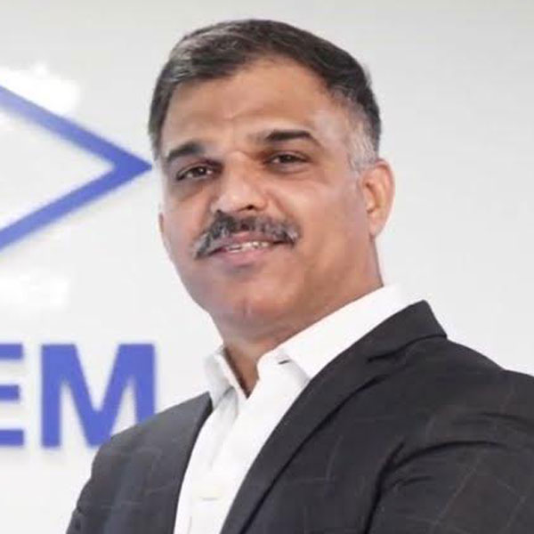 Mr. Vijay Shetty